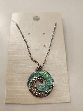 Silver-Tone Turquoise Swirl Pendant Necklace - Souvenir From Hawaii